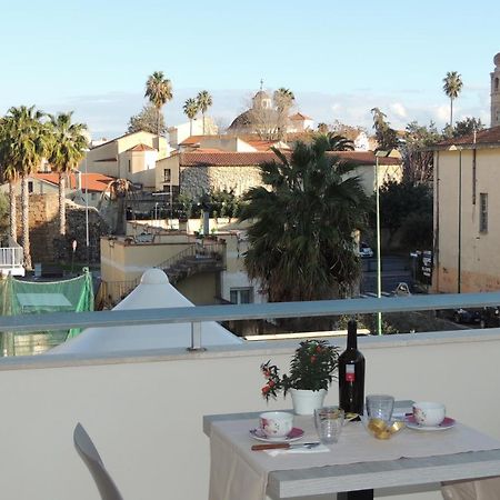 La Terrazza Bed & Breakfast Ористано Екстериор снимка