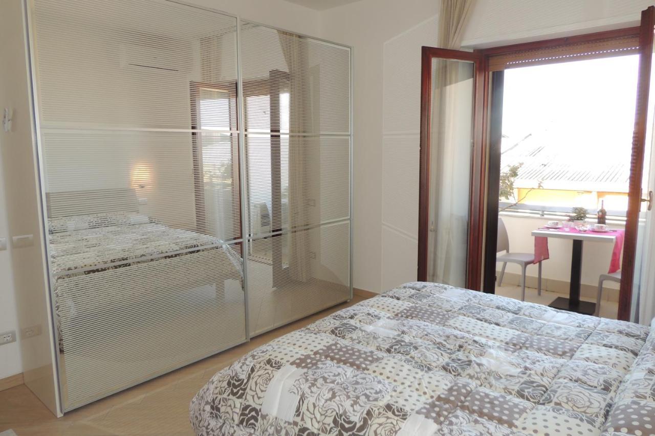 La Terrazza Bed & Breakfast Ористано Екстериор снимка
